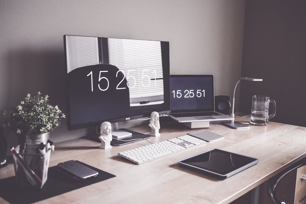 COVID-19's impact on architects and designers - pay attention to your desk and consider a second or larger screen